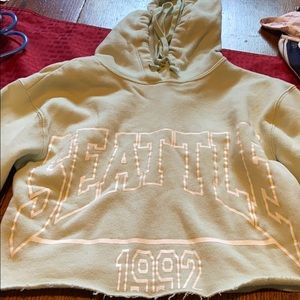 Crop sweatshirt